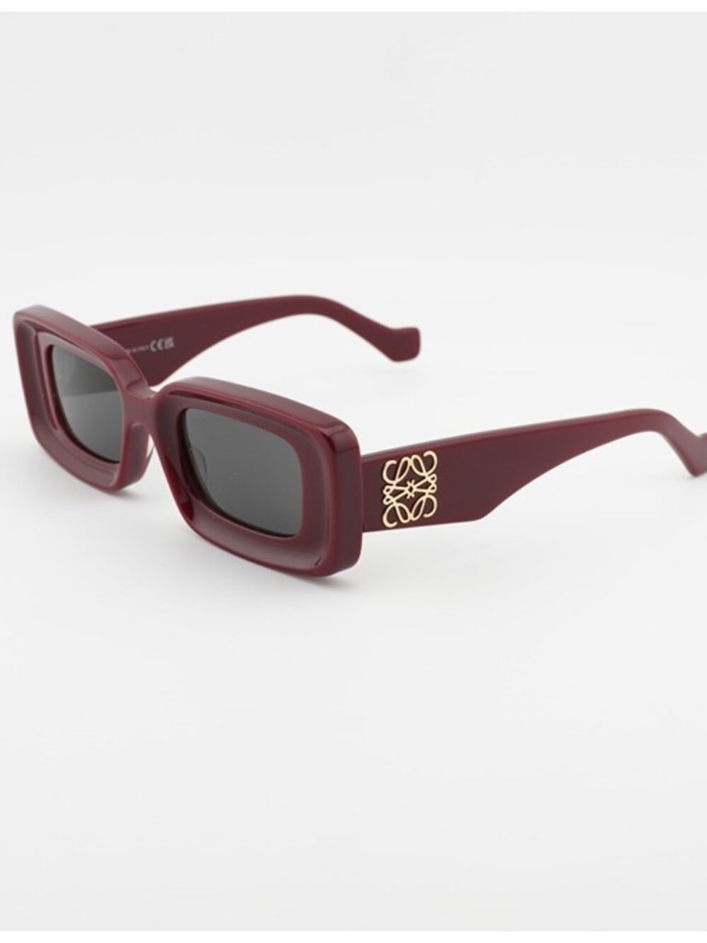 Loewe LW40101I 66A Sunglasses Shiny Burgundy/Gold Rectangle Frame, Grey Lenses